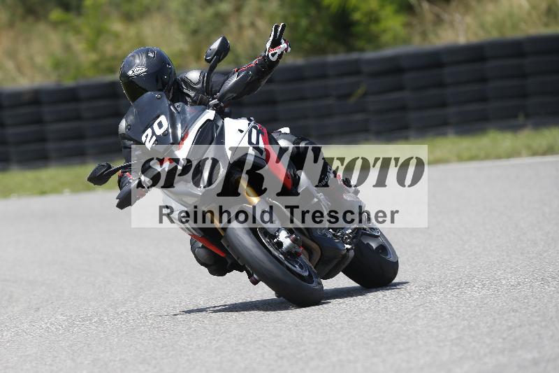 /27 12.06.2025 Ducati Schweiz Trackday Warmup  ADR/gruen-vert/20